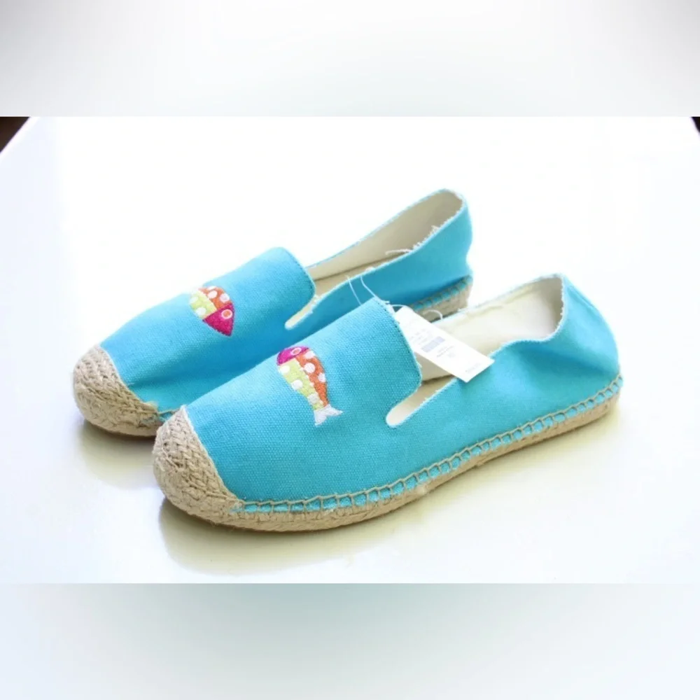 NWT Talbots espradilles